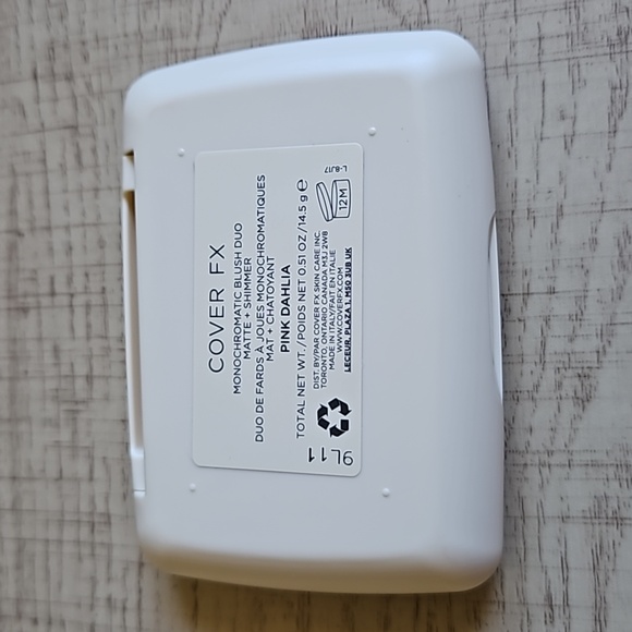 Cover Fx Monochromatic Blush Duo in Pink Dahlia - Picture 3 of 5